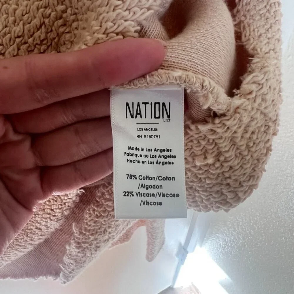 Nation LTD Cream Fuzzy Raw Hem Flared Sleeve Sweater S​​​​​​​